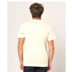 Rip Curl T-SHIRT RIPCURL IN DA POCKET TEE JAUNE CLAIR -GUMO Kayak Magasin t shirt ripcurl in da pocket tee jaune clair 2
